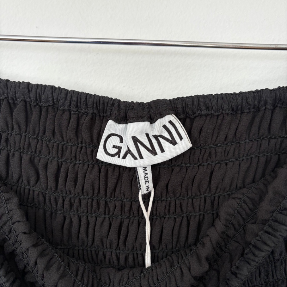 SOLD- Ganni crinkled georgette skirt - Picture 4 of 6